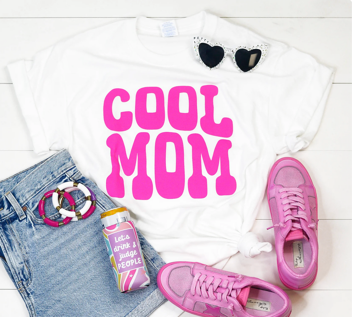 Blow Out: Cool Mom Graphic Tee